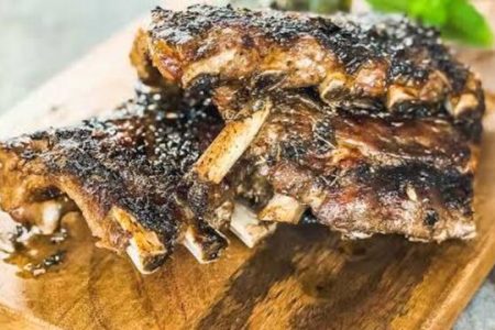 Resep Iga Bakar dengan Bumbu Medok yang Gurih dan Meresap